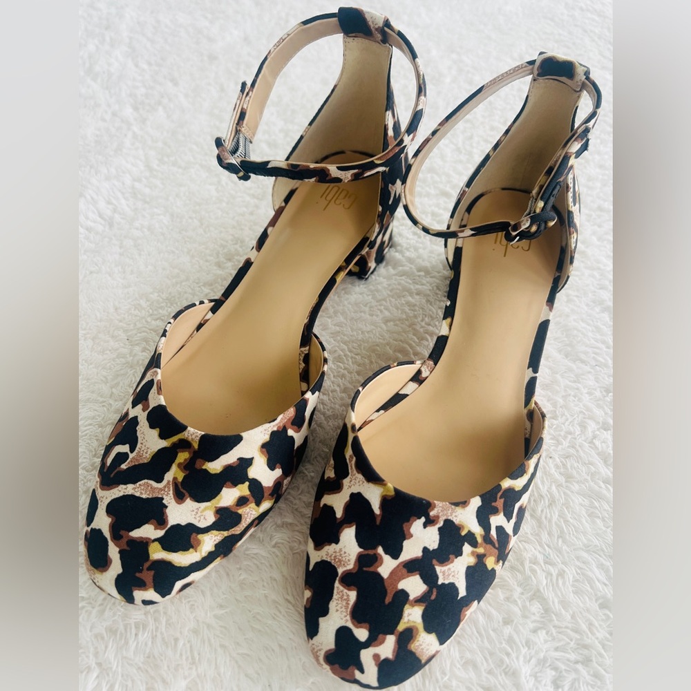 Cabi Style 6020 Women’s 9M Leopard Small Block Heel Ankle Strap Pumps NWOB - Picture 4 of 16